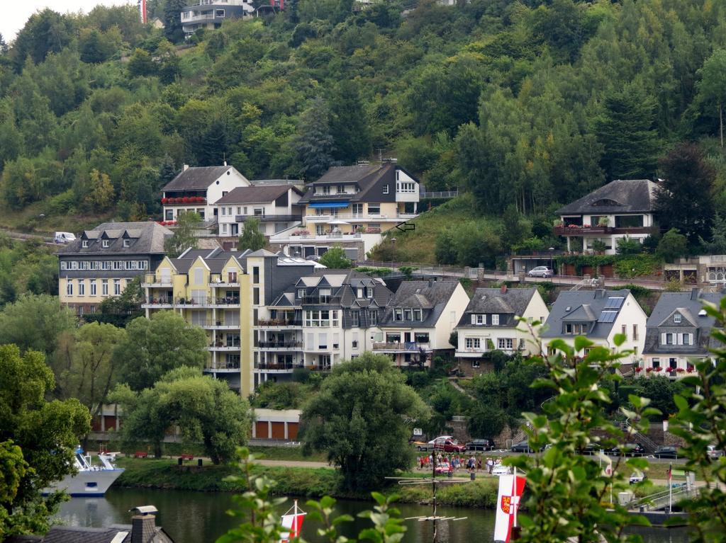 Ferienwohnung Berens Cochem Exterior foto